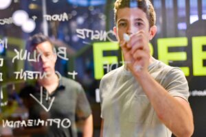 Marketing and Branding: The Inseparable Duo in Business Success